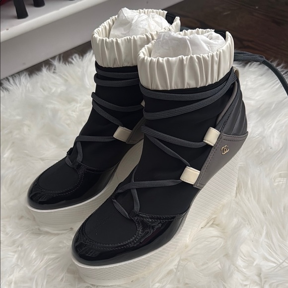 Chanel Women's Black and Gray Sneaker/Boot. Brand New. Size 39 - Picture 1 of 5
